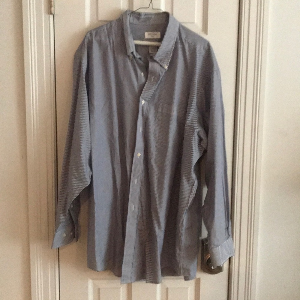 Brooks men’s dress shirt